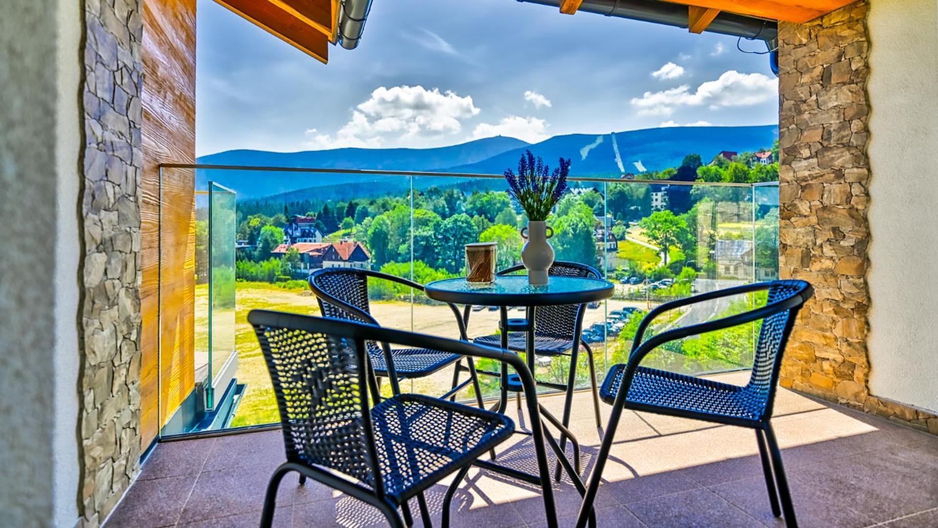 Apartamenty Widokowe Panorama Karkonoszy By Royal Aparts Karpacz Dış mekan fotoğraf